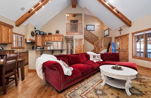 Tamarack Resort House | Peaceful Cabin with a hot tub and outdoor fireplace. Ski in ski out property.