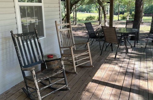 Bethera House | Peaceful cottage on 12 acre horse farm McClellanville