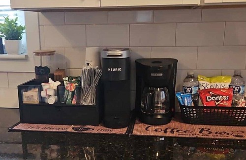 Valdese House | Peaceful, Cozy and Convenient