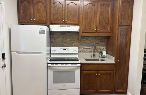 Whitemarsh Island Condo | Peaceful Creekside Guesthouse Near Historic Savannah & Beach