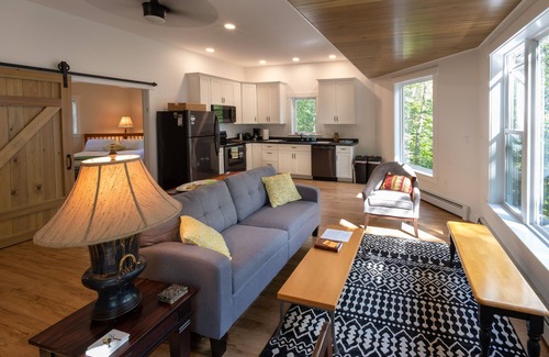 Eddington Cottage | Peaceful, family-friendly Maine getaway at newly built scenic lakefront cottage