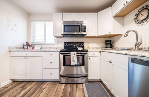 Cimarron Hills Condo | ⁂ Peaceful Hideaway - 2 BR, 1 Bath, Sleeps 4 ⁂