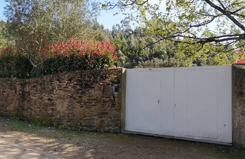Fragoso House | Peaceful Home and 10000 m²Private Park, near Barcelos and Viana do Castelo