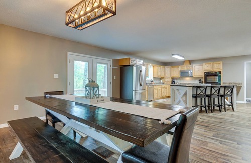 Lucedale House | Peaceful Lucedale Hideaway on Private Acerage!