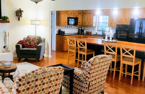 Milton Apartment | Peaceful, Luxurious Apartment in Wooded Milton Home