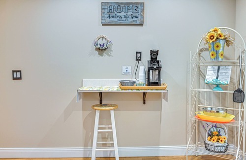 Murray House | Peaceful Murray Home ~ 8 Mi to Kentucky Lake!