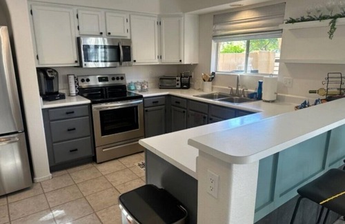 North Mountain House | Peaceful Pointe Resort Tapatio Cliffs Charming 2-bedroom townhome