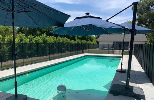 Paradise Valley House | Peaceful, private resort-style property!