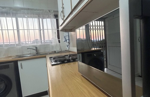 Berea House | Peaceful self catering family friendly holiday home in a safe suburb of Glenmore