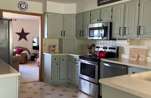 Grantsdale House | Peaceful Skalkaho hide away, 4-bedroom house in Hamilton.