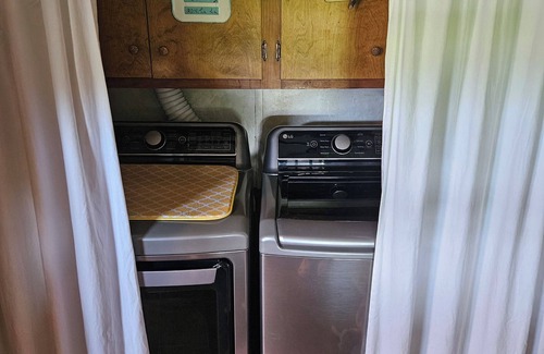 New Gloucester Apartment | Peaceful Studio on Horse Farm - Hike, Relax, Explore!