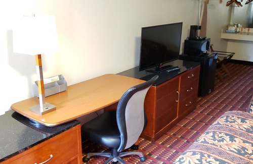 St. George Hotel | Peach Tree Inn