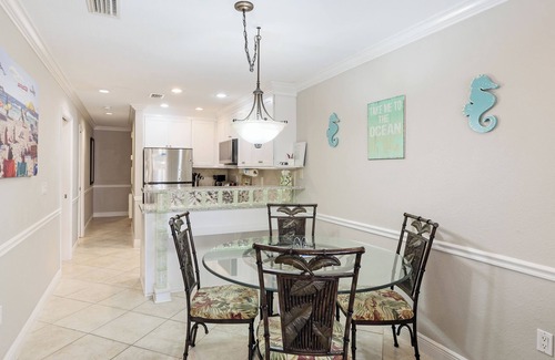 Bradenton Beach Condo | Peak a boo Gulf of Mexico balcony views! Direct beach access! Autumn and winter dates available!