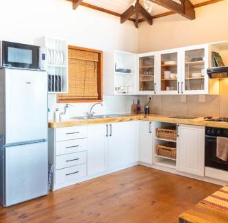 Wilderness Ski Chalet | Peak's Cabin - Endless Ocean Views - Fireplace - Fast WiFi