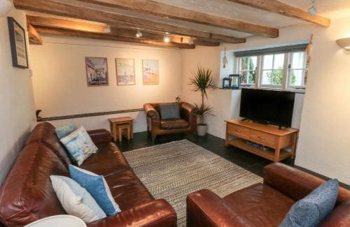 Appledore House | Pear Tree Cottage