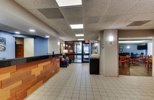 Cape Girardeau Hotel | Pear Tree Inn Cape Girardeau West