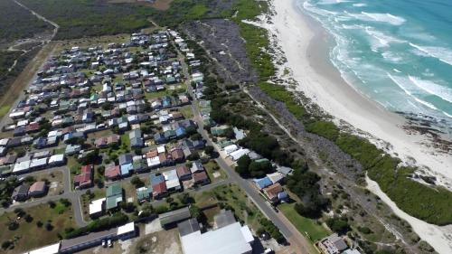 Pearly Beach House | Pearly Gate
