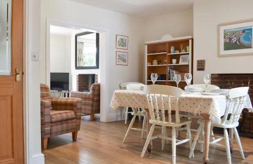 Hinderwell House | Pebble Cottage