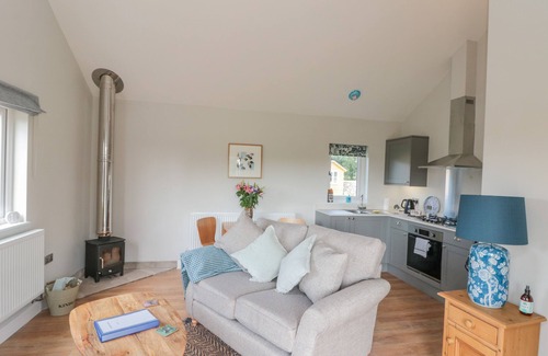 Easterside Cottage | Peep o' Day