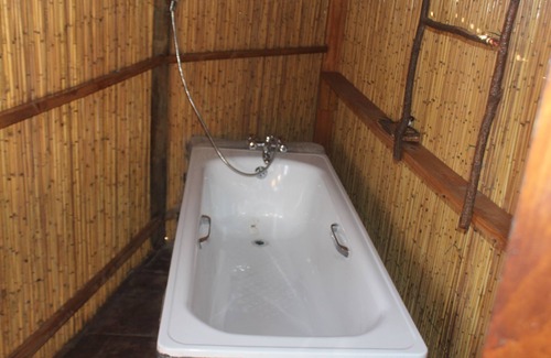 Nata Cabin | Pelican Lodge and Camping