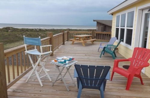 Matagorda House | Pelican Point - Come for the Beautiful Beach Sunrises.