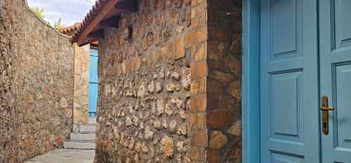 Egira Villa | Peloponnese Hideout - Traditional stone house