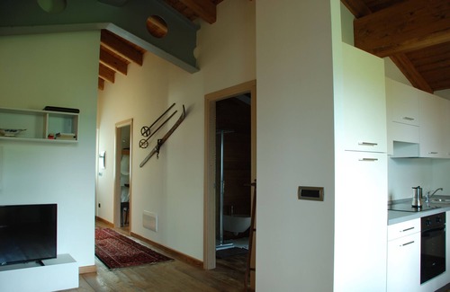 Elva Apartment | Pelvo apartment located in an alpine village surrounded by nature