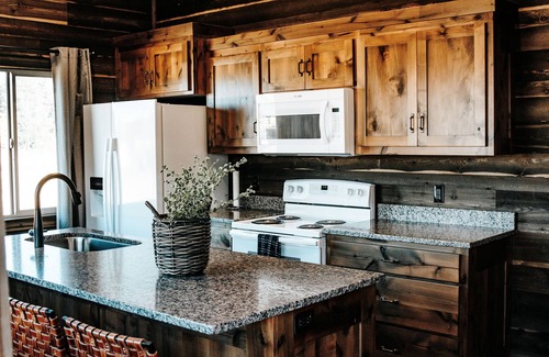 Last Chance Cabin | Pendleton Pointe Cabin #D