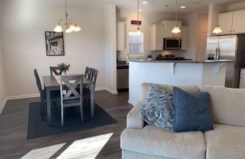 Pendleton House | Pendleton