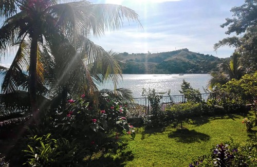 Hell-Ville Apartment | Penelope: Bright, stylish apt in city centre!