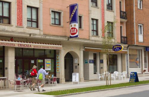 Arzua House | PENSIÓN RÚA