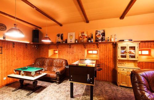 Chocerady House | Pension U Dvou čápů
