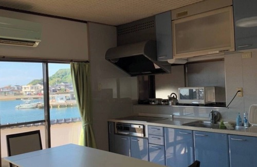 Shimonoseki House | Pensione Shimado 2 1 whole building for rent A guest house overlooking Tsunoshima Ohashi Bridge /Shimonoseki Yamaguchi