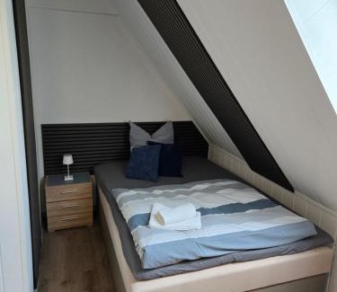 Twist House | Pensionszimmer, WLAN, Küche, Parkplatz