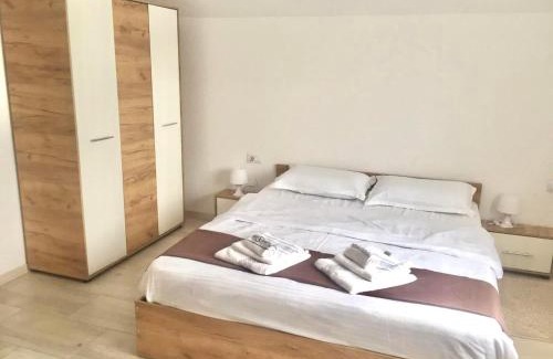 Viseu de Sus Bed & Breakfast | Pensiunea Axenia Ale