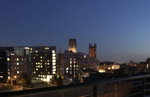 RopeWalks Apartment | Penthouse Stunning Views, Free Parking