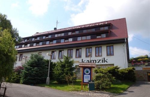 Kunratice House | Penzion Kamzík