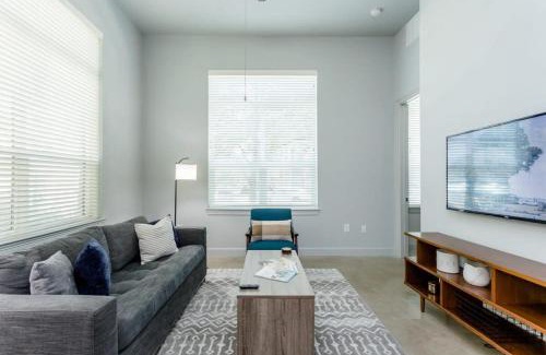 The Galleria Apartment | Peony At Millennium - Elegant 2 Bed Apt in Houston