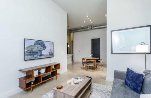 The Galleria Apartment | Peony At Millennium - Elegant 2 Bed Apt in Houston