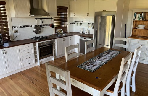 Berry Cottage | Peppergrove Cottage