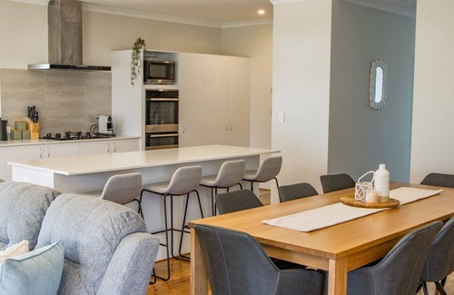 Peppermint Grove Beach House | Peppermint Rise - a luxurious retreat in Peppermint Grove Beach, WA.