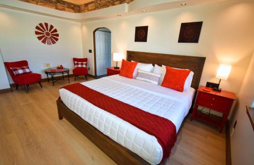 Temecula Resort | Peppertree Lane Ranch - Seven-Acre Ranch in the Heart of Wine Country