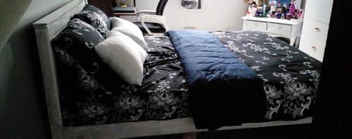 Peradeniya House | Peradeniya Inn