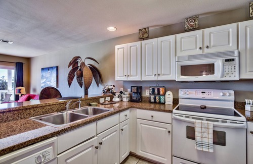 Innerarity Townhomes House | "Perdido Baywatch" at Innerarity Point with LOW RATES and SNOWBIRD SPECIALS!