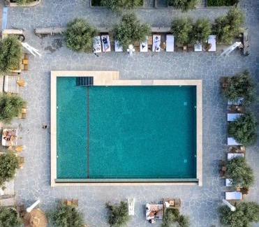 Qatsrin Hotel | Pereh Mountain Resort