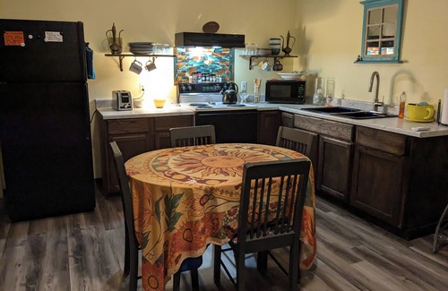 Bismarck Cottage | Perfect cottage for couples in Bismarck