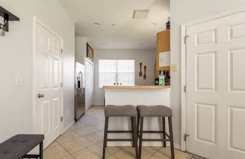 Lake Bernadette House | Perfect Cozy Townhome with Clubhouse & Golf course