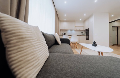 Chisinau Apartment | Perfect for Shopping & Walks – Ultra Central 1BR