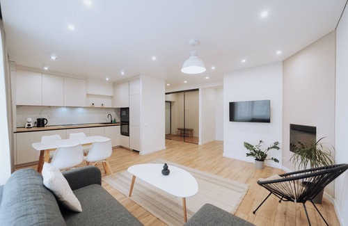 Chisinau Apartment | Perfect for Shopping & Walks – Ultra Central 1BR