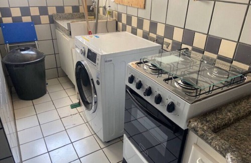 Do Turista Apartment | Perfect Location!/Couples 5 Beds 2 Queen/2 beliches/free parking